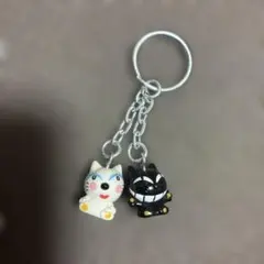 ヤマト運輸　非売品　クロネコ・シロネコキーホルダー