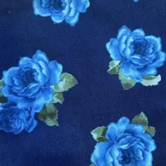 ❷2m生地　青いバラのプリント生地