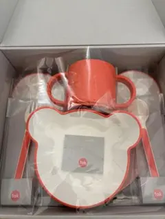 新品未使用　tak クマ型食器セット オレンジ