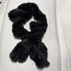 黒ファー ねじりデザイン マフラー