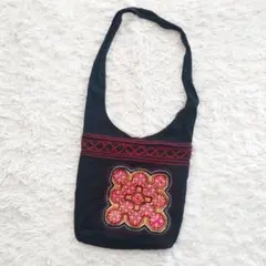 Item thumbnail for item d338cdd1-2a6e-46b4-bee2-450cc5af948d