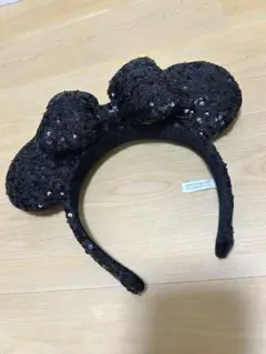 ミニーマウス 耳カチューシャ 黒 スパンコール