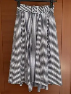 ウィルセレクション ストライプ柄フレアスカートのサムネイル