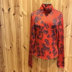 【SHEIN X】カットソー　長袖　ハイネック　派手柄　レッド系　小さいサイズ