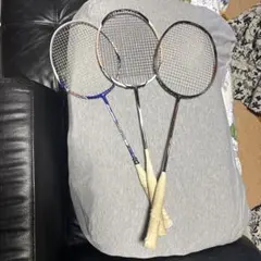 バドミントンラケット