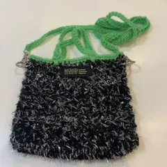 ショルダーバッグ　黒×緑×シルバー　ポシェット