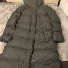 ユニクロ　ブラック　ダウンジャケット XL