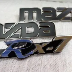 新品未使用】マツダ RX-7 アンフィニ フロントエンブレム ブラック