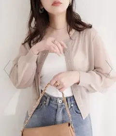 natural couture ドット釦シアーカーデ ベージュのサムネイル