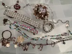 カラフルビーズのネックレスセット