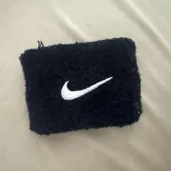 NIKE リストバンド ブラック 刺繍ロゴのサムネイル