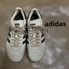 adidas スニーカー　ガゼル ボールド