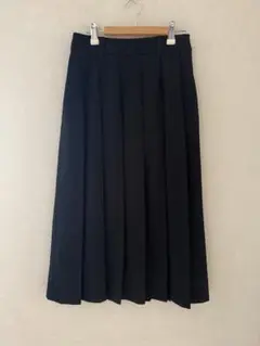 GU プリーツミディスカート　ブラック　新品未使用