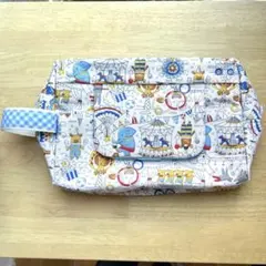 ハクナさん専用⭐︎未使用品⭐︎サーカスデザインおむつポーチのサムネイル