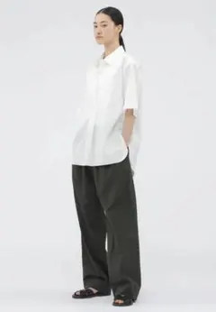 2026SS マーガレットハウエル コットンパンツ ベージュ 1 - メルカリ
