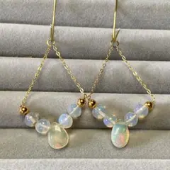 プレシャスオパール ピアス 1ペア