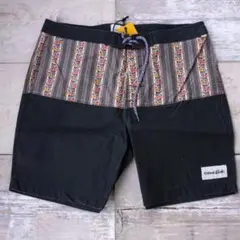 【最終値下げ】Criticalslide CEREMONY 新品30、32