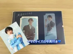 Item thumbnail for item e29ad6f7-a43d-4919-9fb7-57b9492bf9d3