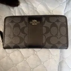 COACH 長財布のサムネイル