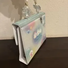 Item thumbnail for item 3d14865e-aadf-4a4e-a153-3f8ea16227eb