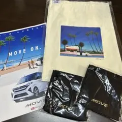 ダイハツ ムーヴパンフレット　トートバッグ ハーフハンカチタオル2枚　4点セット