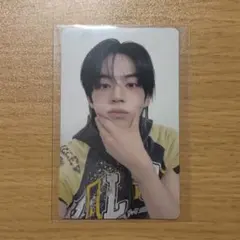 ATEEZ ポップアップ COLOR ホンジュン 3Dステッカー トレカ - メルカリ