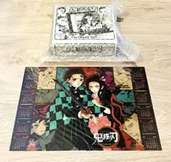 鬼滅の刃 コミックカレンダー 特製缶入り日めくりカレンダー2021 新品未開封 鬼滅の刃』 コミックカレンダー2021 特製缶入り 日めくり