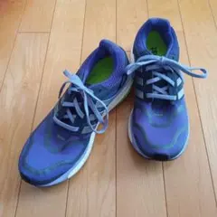 adidas Energy Boost 紫スニーカー25cm