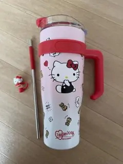 【最終値下げ】【未使用品】キティちゃんステンレスボトル　　１２００ml