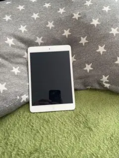 Apple iPad mini 2 シルバー