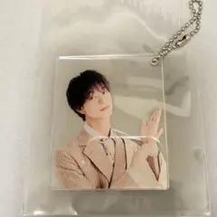 Item thumbnail for item 838dc38e-1f32-4773-b5e4-bc065408b7d4