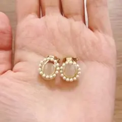 オーバル型イヤリング