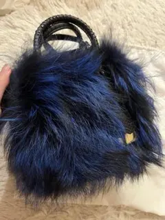 【85％OFFセール】MCM ミニミラ　パイソンファー ハンドバッグ　ショルダーのサムネイル