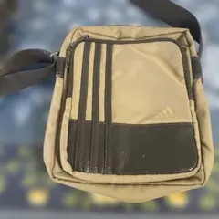 adidas ショルダーバッグ ベージュ ブラウンのサムネイル