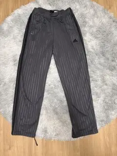 Item thumbnail for item 26a66b4c-b0e4-4c74-92c2-172109b24bb8