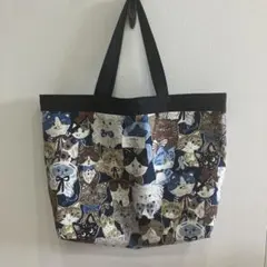 93 □トートバッグ おとぎの国の猫と仲間たち 手さげ A4 ハンドメイド