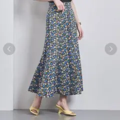 ＜UNITED ARROWS＞ フラワー セミマーメイド スカート
