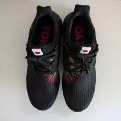 adidas UltraBOOST TOKYO スニーカーのサムネイル