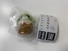 お茶犬 カップinフィギュアマスコット リョク　❷