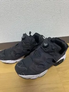 Reebok InstaPump Fury ブラック スニーカー