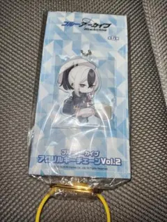 ブルーアーカイブ　鬼方カヨコ　アクリルキーチェーン