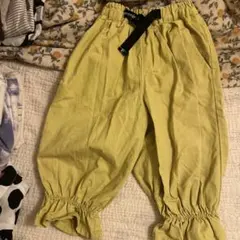 キャンデー裾パンツ　黄緑色　100
