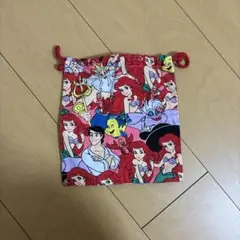 ディズニー　リトルマーメイド　巾着　総柄