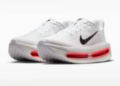 NIKE ボメロプレミアム