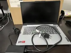 Lenovo IdeaPad Slim 5 Light 14ABR8 中古