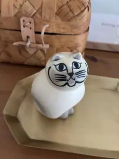 MIA 猫　Sサイズ　置物　スウェーデン製　北欧のサムネイル