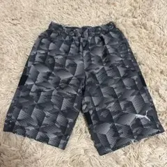 Puma 幾何学模様 ハーフパンツ ブラック/グレー