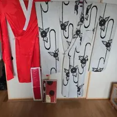 白地に黒花柄総絞りの振袖セット(正絹)しつけ糸付き クラシカル&ガーリィ様専用