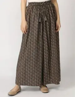 Samansa Mos2 (サマンサ モスモス)　綿レーヨン花柄パンツ　ブラウン