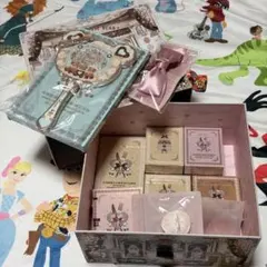 フラワーノーズ　クリスマス限定　ノベルティ　ボックス フラワーノーズ化粧品4点セット フラワーノーズ クリスマス限定